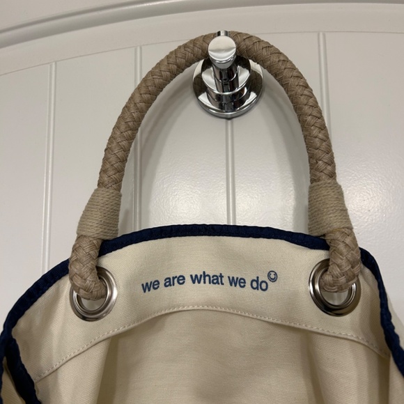 I'm NOT a Plastic Bag by Anya Hindmarch - New with Tags - Picture 5 of 6